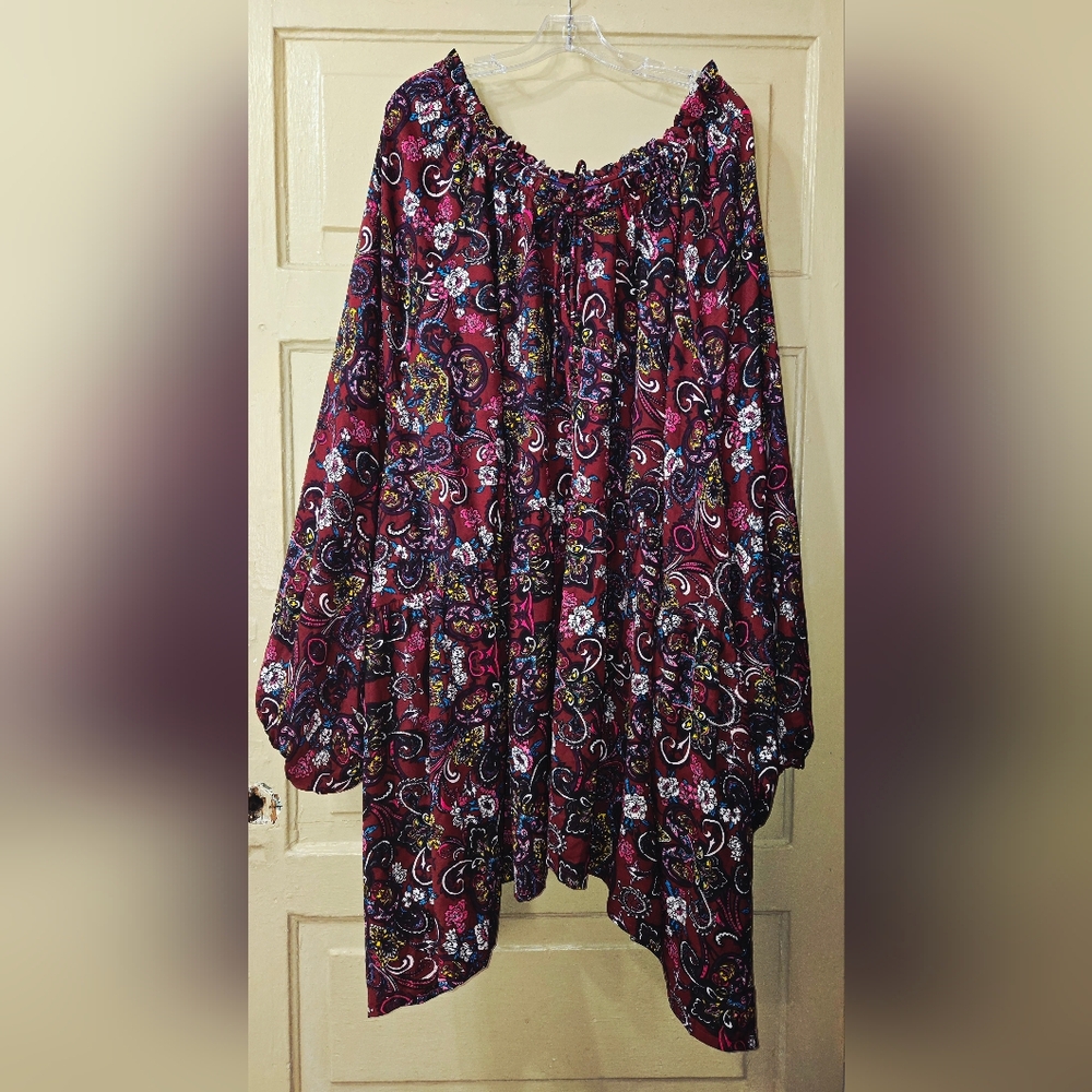 Roaman's Tie Neck Paisley Floral Burgundy Tunic Blouse EUC Size: 42W 6X RN 88842